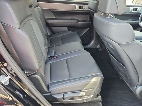 Certified 2025 Hyundai Santa Fe XRT image 17