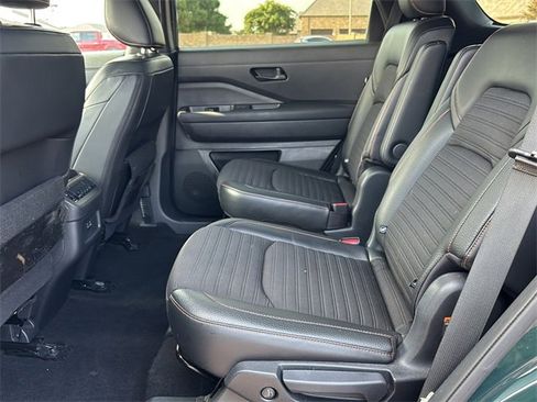 Used 2023 Nissan Pathfinder Rock Creek image 13