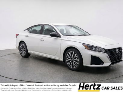 Used 2025 Nissan Altima 2.5 SV