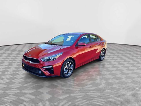Used 2021 Kia Forte LXS image 4