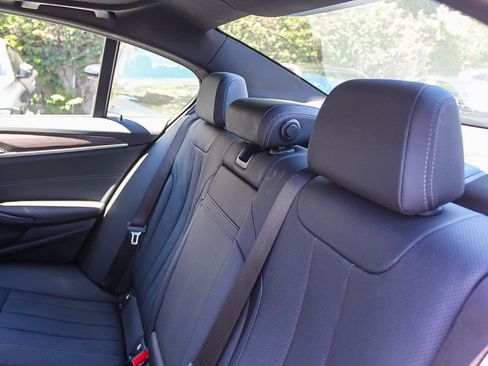 Certified 2023 BMW 530i w/ Convenience Package RWD image 14