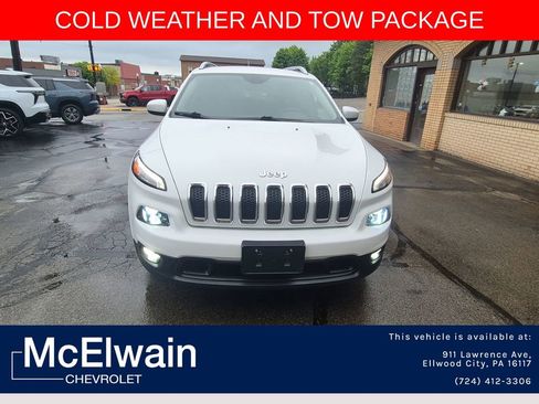 Used 2015 Jeep Cherokee Latitude w/ Cold Weather Group AWD/4WD image 10