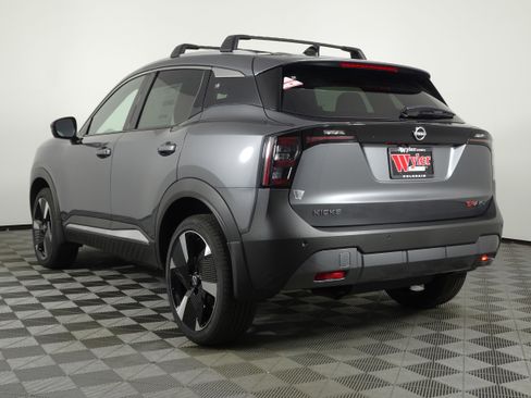 New 2026 Nissan Kicks SR w/ Cold Weather Package image 16