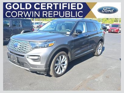 Used 2023 Ford Explorer Platinum w/ Technology Package