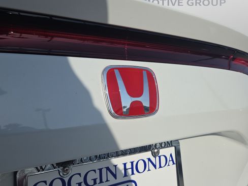 Used 2023 Honda Civic Sport image 35