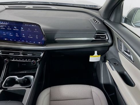 New 2026 Chevrolet Traverse LT w/ LPO, Floor Liner Package image 23