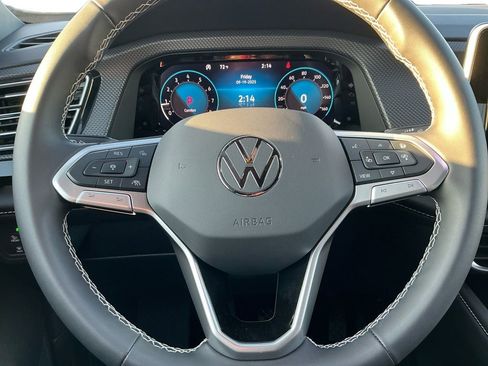 New 2025 Volkswagen Atlas Cross Sport SEL image 19