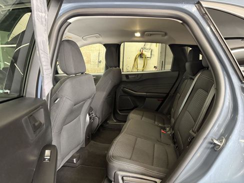 Used 2024 Ford Escape Active image 16