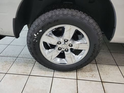 Used 2017 RAM 1500 Big Horn image 46