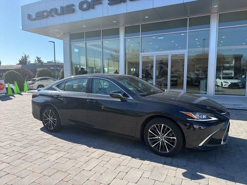 Certified 2025 Lexus ES 350 w/ Premium Package image 33