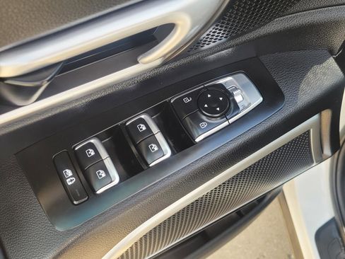 Used 2020 Kia Telluride S image 22