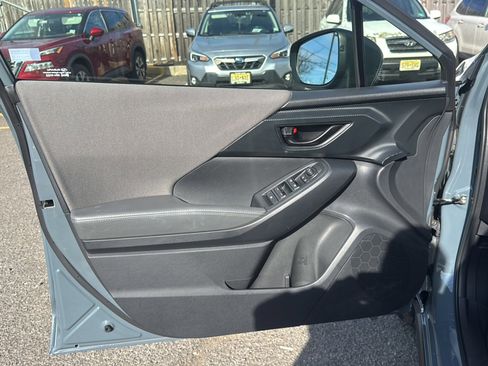 Certified 2024 Subaru Crosstrek 2.0i Premium image 14