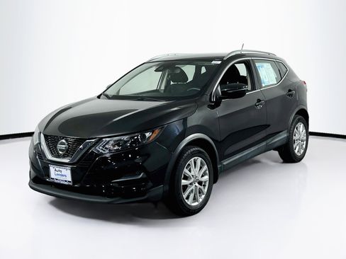 Used 2020 Nissan Rogue Sport SV AWD/4WD image 1