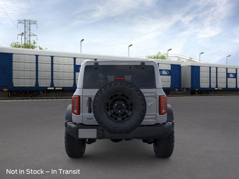 New 2026 Ford Bronco Outer Banks image 5