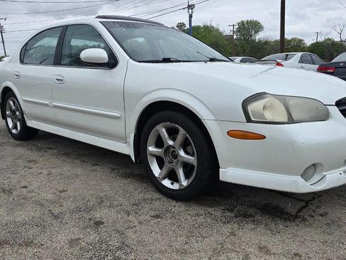 Used 2001 Nissan Maxima SE w/ (W08) Meridian Edition Pkg image 5