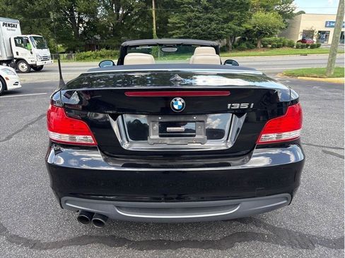Used 2008 BMW 135i Convertible RWD image 5