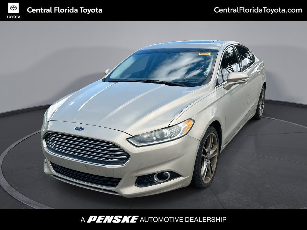 Used 2015 Ford Fusion Titanium FWD image 1