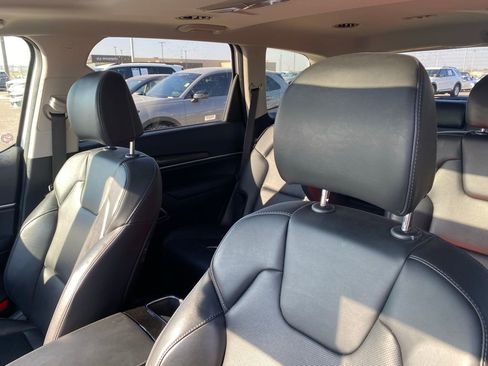 Used 2025 Kia Telluride S image 22