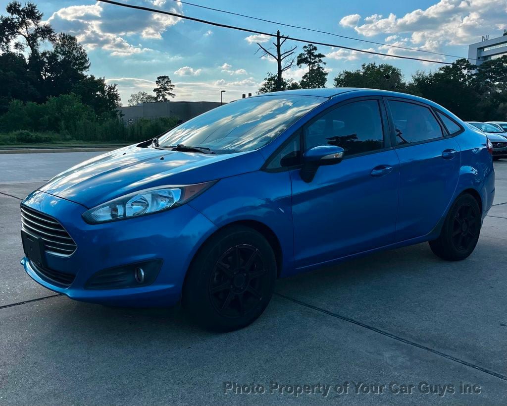 Used 2014 Ford Fiesta SE w/ Equipment Group 201A FWD image 10