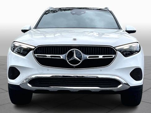 Used 2024 Mercedes-Benz GLC 300 4MATIC image 4