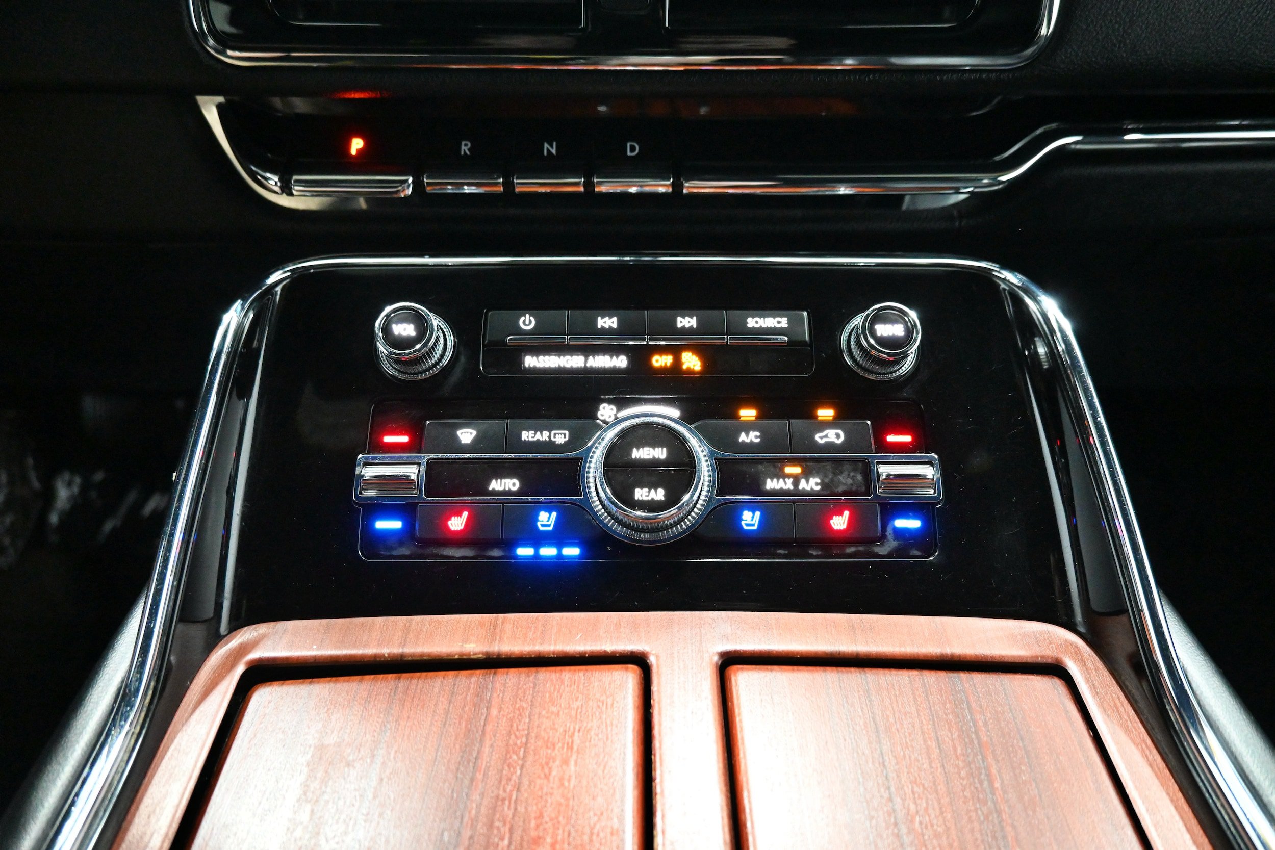 Used 2021 Lincoln Navigator Reserve AWD/4WD image 18