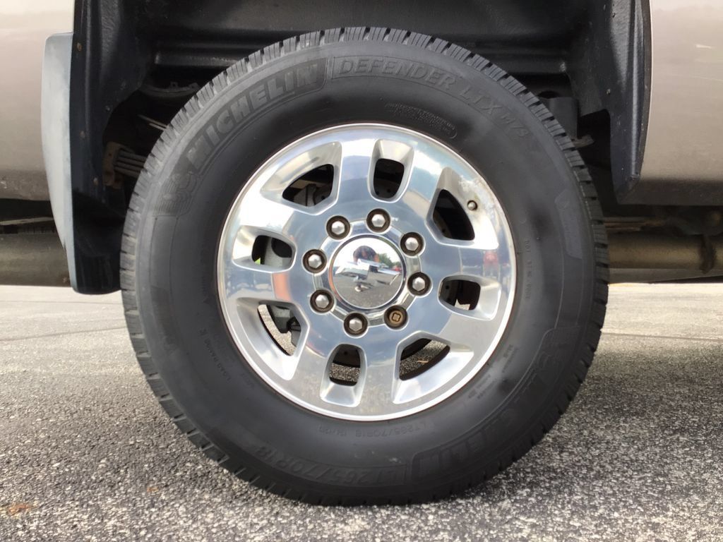 Used 2014 Chevrolet Silverado 3500 LTZ w/ LTZ Plus Package AWD/4WD image 18