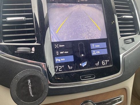 Used 2016 Volvo XC90 T6 Inscription w/ Vision Package image 5