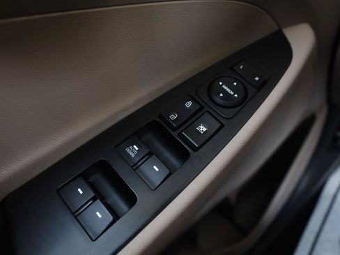 Used 2019 Hyundai Tucson SE FWD image 31