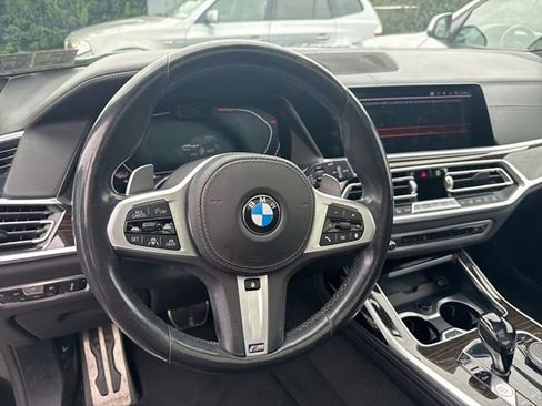 Used 2019 BMW X7 xDrive50i w/ M Sport Package image 19