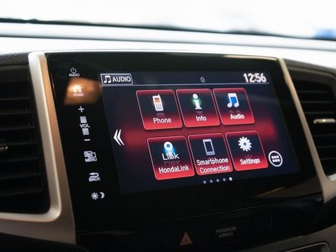 Used 2020 Honda Ridgeline Sport image 28