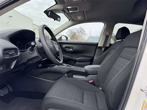 New 2026 Honda HR-V LX image 12