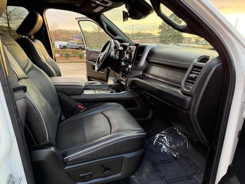 Used 2019 RAM 3500 Limited image 32