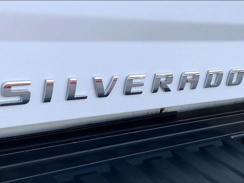 Used 2018 Chevrolet Silverado 2500 LTZ w/ Duramax Plus Package AWD/4WD image 28