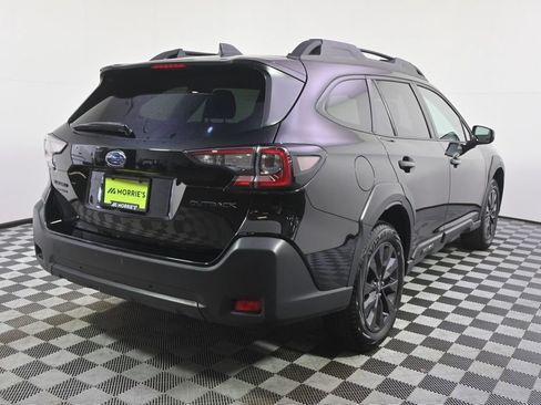Used 2025 Subaru Outback Onyx Edition AWD/4WD image 6
