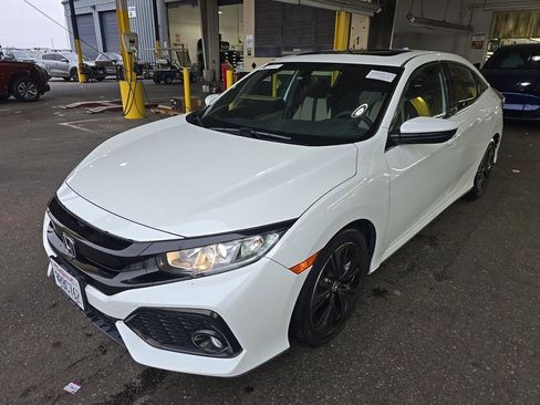 Used 2017 Honda Civic EX image 1
