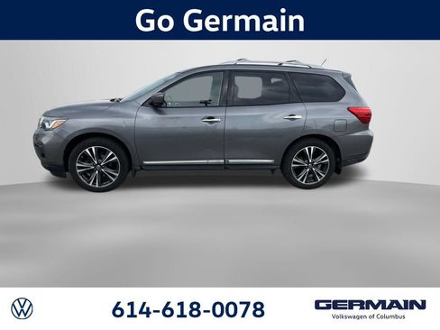 Used 2018 Nissan Pathfinder Platinum w/ Cargo Package AWD/4WD image 3