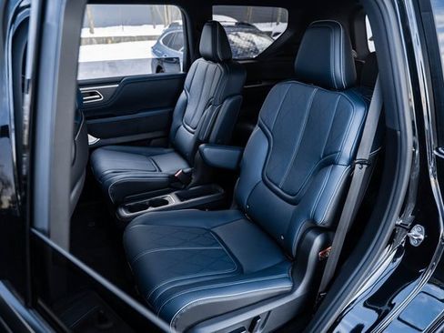 New 2026 INFINITI QX80 4WD image 12