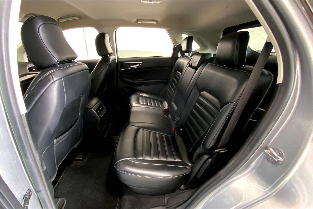 Used 2023 Ford Edge SEL w/ Convenience Package AWD/4WD image 24