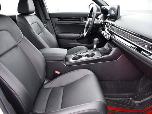 Used 2025 Honda Civic Sport Touring image 31