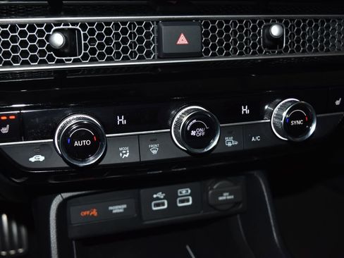 Used 2023 Honda Civic Sport Touring image 13