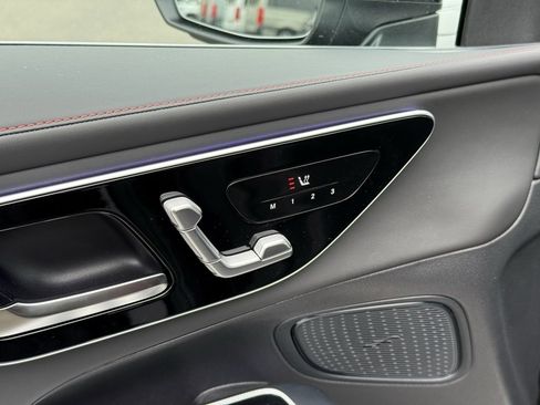 New 2026 Mercedes-Benz GLC 43 AMG 4MATIC Coupe image 18