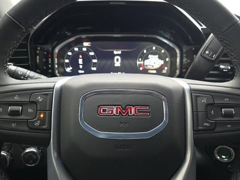 New 2026 GMC Sierra 1500 SLE w/ Preferred Package AWD/4WD image 25