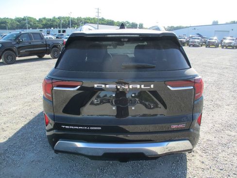 New 2026 GMC Terrain Denali AWD/4WD image 5