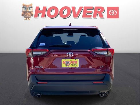 Used 2025 Toyota RAV4 LE image 5