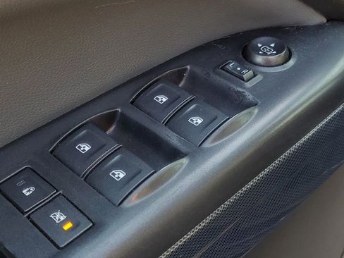 Used 2016 Chevrolet Colorado Z71 image 10