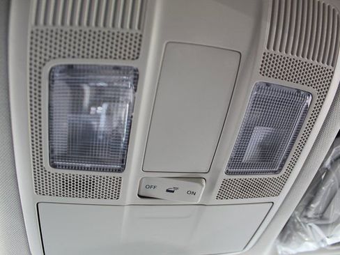 Certified 2025 MAZDA CX-5 AWD 2.5 S w/ Select Package image 30