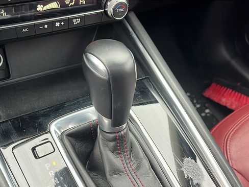 Certified 2024 MAZDA CX-5 Carbon Edition image 17