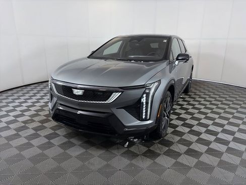 Certified 2025 Cadillac Optiq Sport 2 image 2