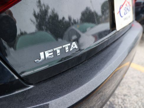 Used 2021 Volkswagen Jetta S FWD image 11