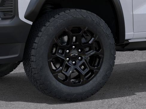 New 2026 Chevrolet Colorado Trail Boss AWD/4WD image 34